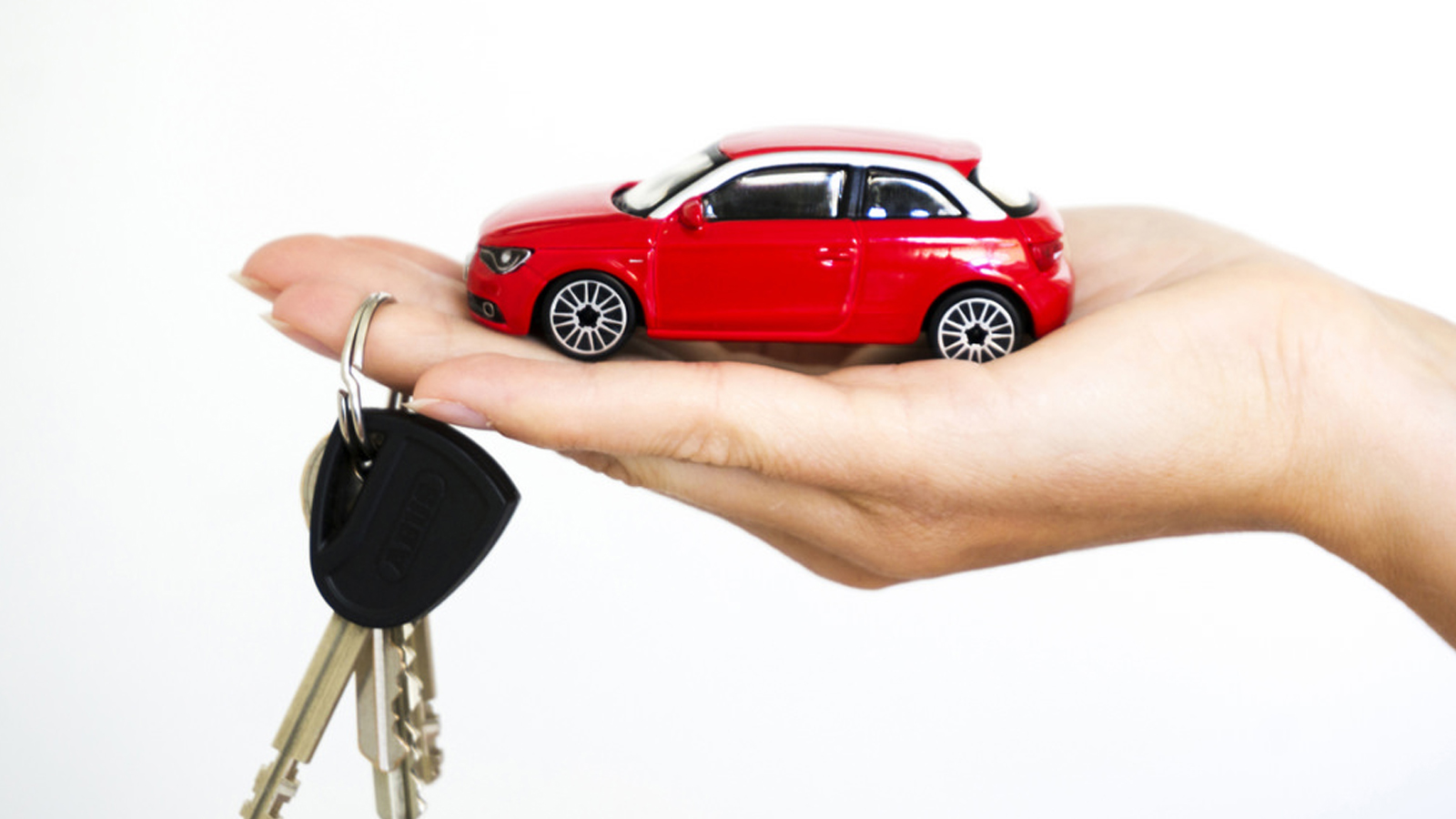 The Pros and Cons of Leasing vs Buying a Car